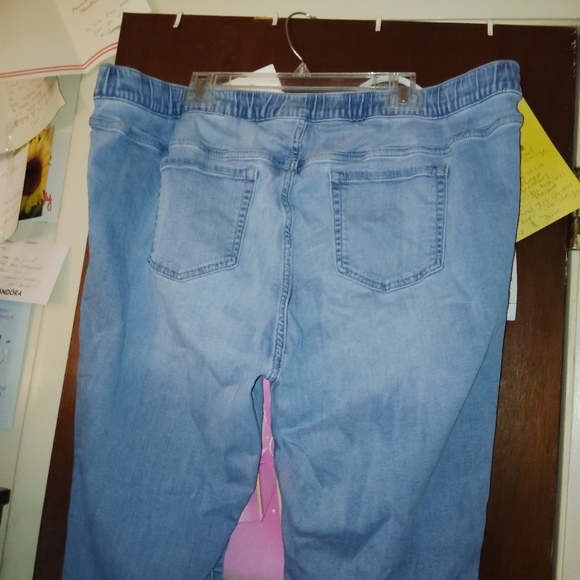 TORRID Pull On Boyfriend Jeans 3XL - Picture 9 of 10